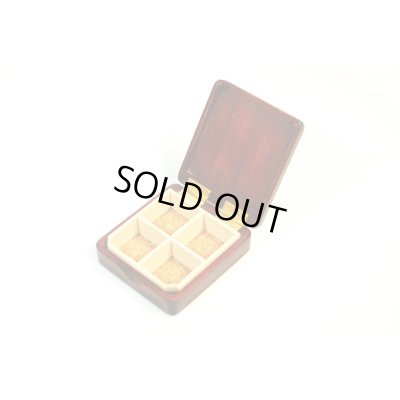 Photo3: Kura-san's Wooden Kebari Case Dark Brown(4 Compartments) Magnet type