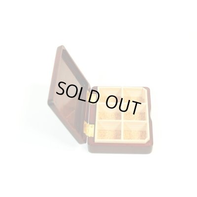 Photo5: Kura-san's Wooden Kebari Case Dark Brown(6 Compartments) Magnet type