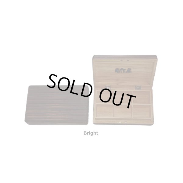 Photo1: "Jisaku-ya" Sugi-yaki Wooden Kebari Case (6 Compartments) Magnet type (1)